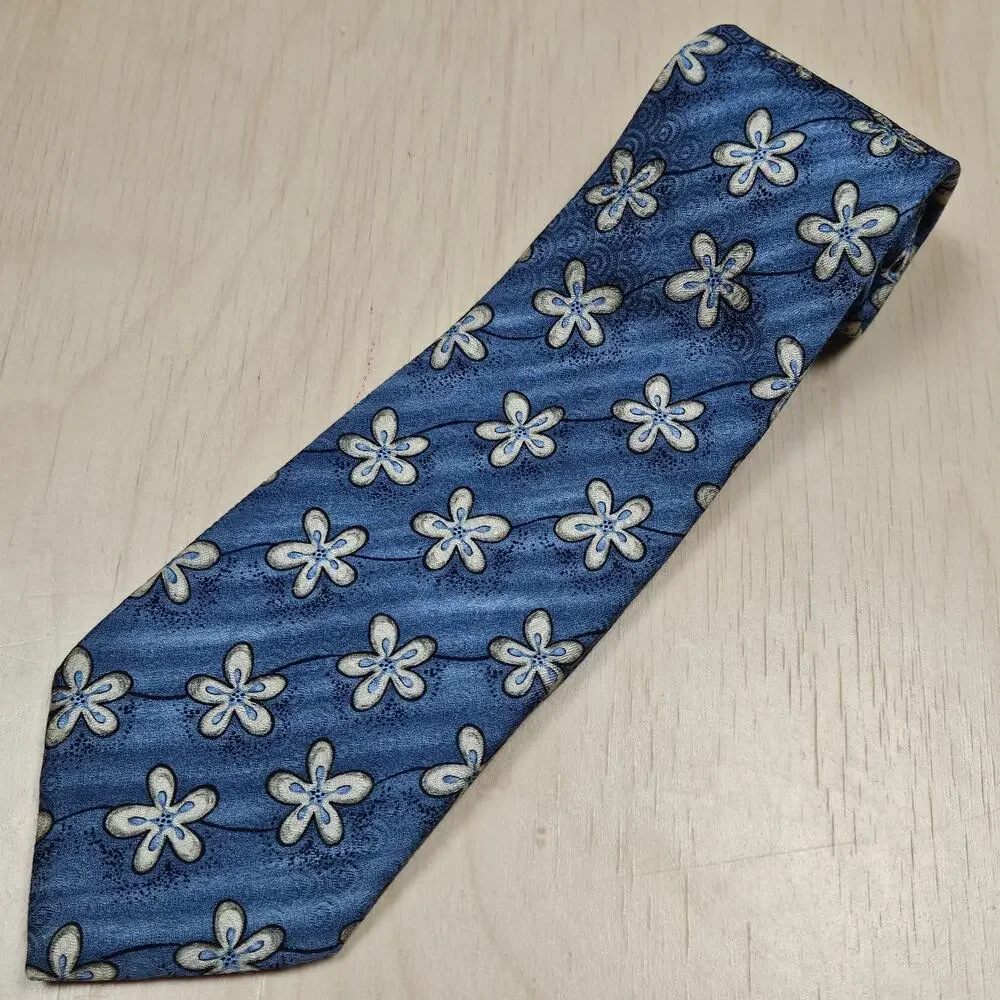 Robert Talbott Best Of Class Silk Neck Tie Two-toned Blue white flower